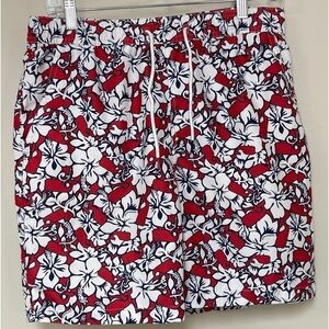 Vineyard Vines x Target: Men’s Hibiscus Whale Swim Trunks, Size S